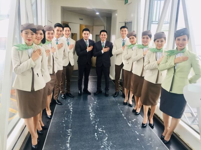 Đồng phục tiếp viên hàng không hãng Bamboo Airways