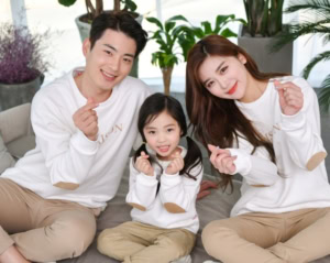 Áo Gia Đình Hàn Quốc